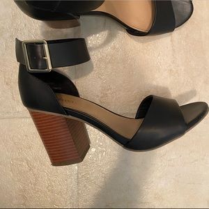 Merona Strap Black Heels with Brown Accent Heel